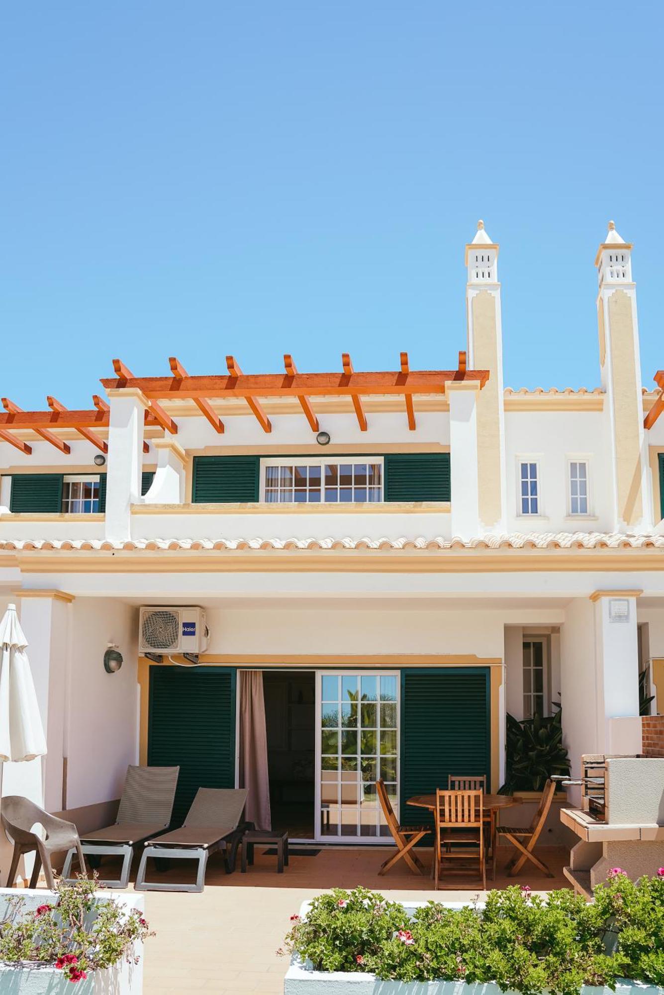 Moradias Rufino 3* Albufeira